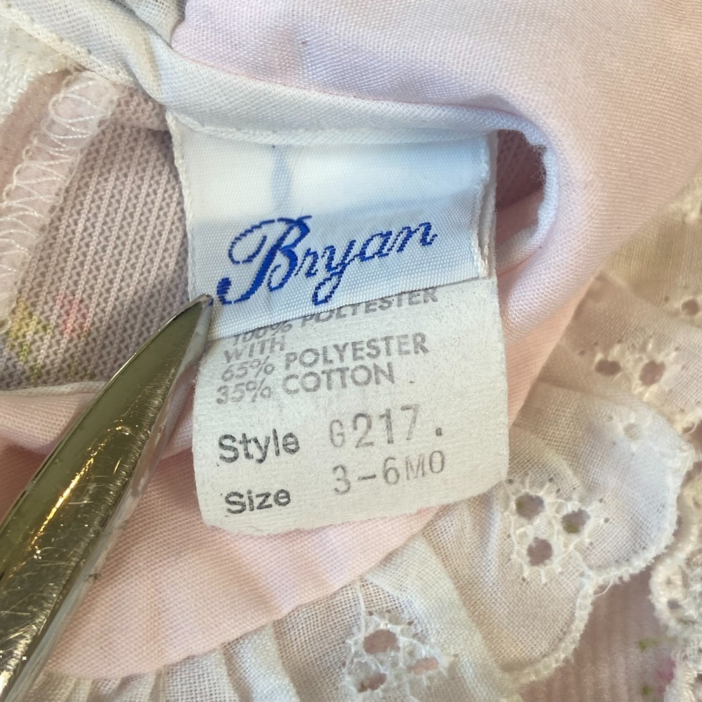 VTG 80s‎ Bryan Baby Girl 3-6mo Pink Floral One Piece Romper Lace Eyelet Trim USA - Picture 3 of 7